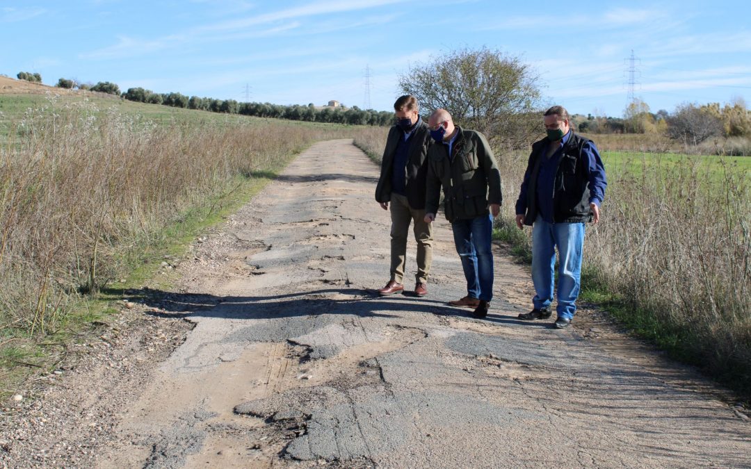 El Partido Popular de Novés reclama al alcalde una reparación integral del camino a la Ermita de la Monjía