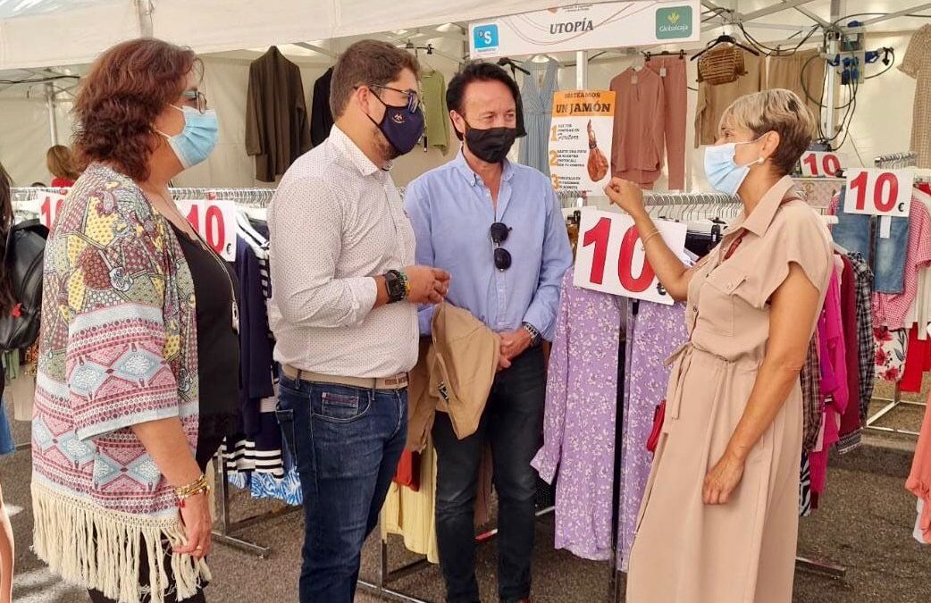 El PP lamenta la actuación del Ayuntamiento de Torrijos en Feritorr, que tuvo que celebrarse con el interior de la Plaza de España cerrado