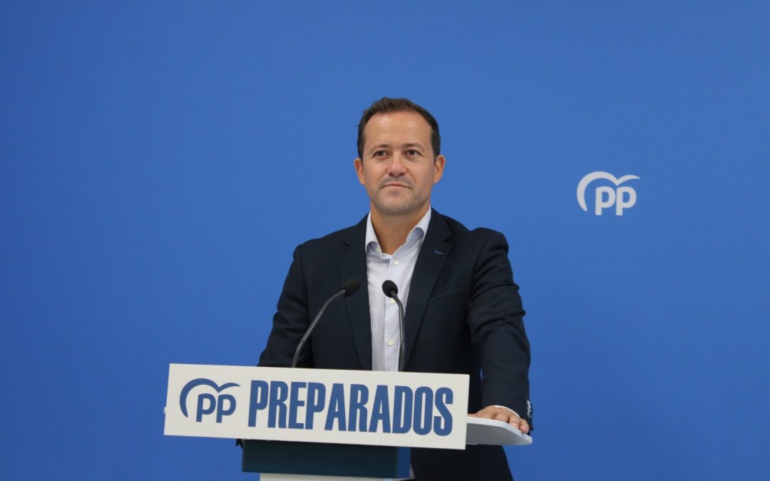 Velázquez critica el modelo caduco de Page, al dictado de Sánchez y alejado de lo que necesita Castilla-La Mancha