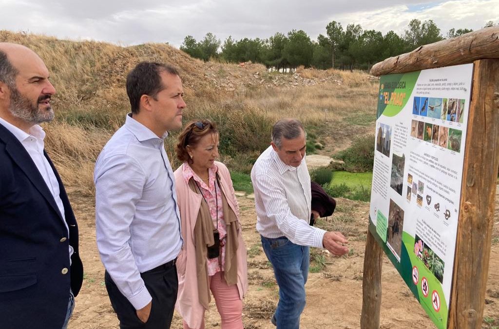 Velázquez pide a la Junta se pronuncie sobre la instalación de una planta de biogás cerca de Casasbuenas, por el valor ecológico de la zona