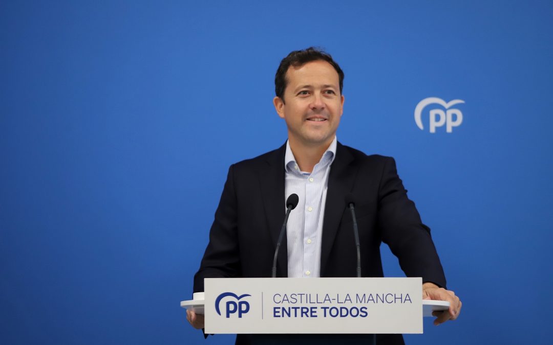 Velázquez muestra el total apoyo del PP al teniente de alcalde de La Mata, agredido por el hijo de un concejal del PSOE