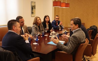 Velázquez plantea establecer líneas de colaboración entre el Colegio de Abogados y el Ayuntamiento