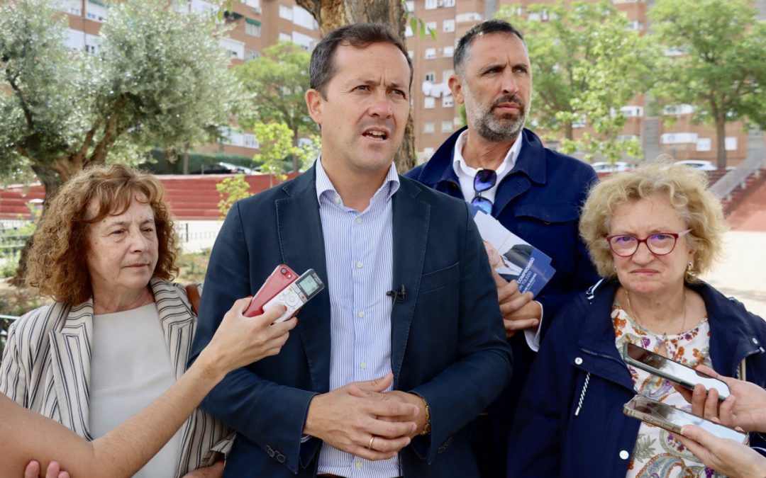 Velázquez: “El PP es la única alternativa que tiene una solución a los atascos en el polígono, con la ejecución de un vial entre el Polígono y Azucaica”