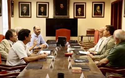 Velázquez colaborará con la Real Academia “para poner en marcha la estrategia y el proyecto de ciudad que necesita Toledo para su futuro”
