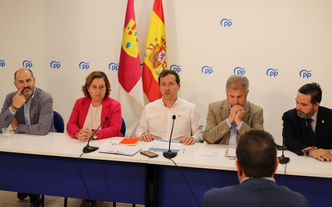 Velázquez anima a participar en las elecciones europeas, para tener en Europa unos representantes que de verdad sean útiles para la vida de los toledanos