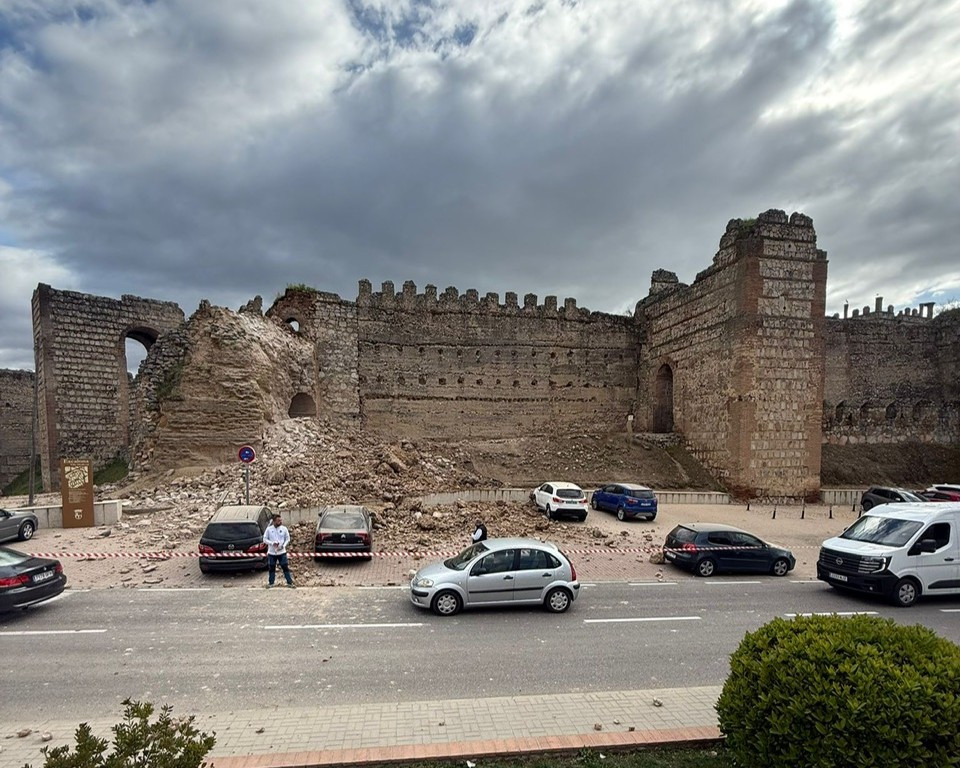Derrumbe Torre Castillo Escalona – 160326