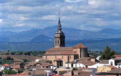 El PP de Méntrida acusa al alcalde de respaldar decisiones políticas que pueden poner en riesgo la salud de los vecinos de la localidad