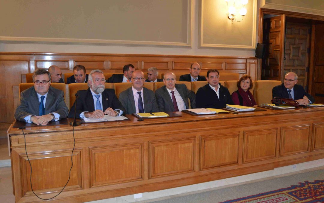 El Grupo Popular lamenta que Álvaro Gutiérrez se niegue a aprobar un reparto igualitario de los fondos de la Diputación a todos los municipios