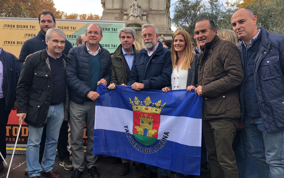 Gregorio exige a Page y García Elez explicaciones sobre los pasajeros que esperaban el tren en las estaciones de la provincia