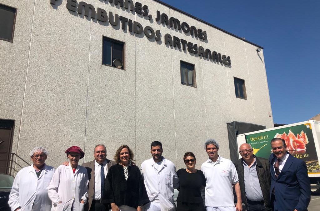Tirado asegura que el PP fomentará el empleo bajando impuestos e incentivando la creación y mantenimiento de las empresas