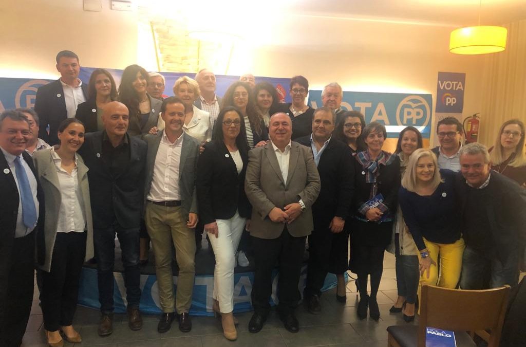 Tirado destaca el compromiso del PP para luchar contra la ocupación ilegal de viviendas y acabar con las fronteras sanitarias
