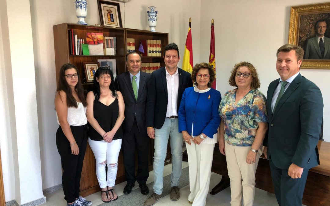 Gregorio felicita al alcalde de Alcabón y se pone a su disposición para trabajar por el mejor futuro de la localidad