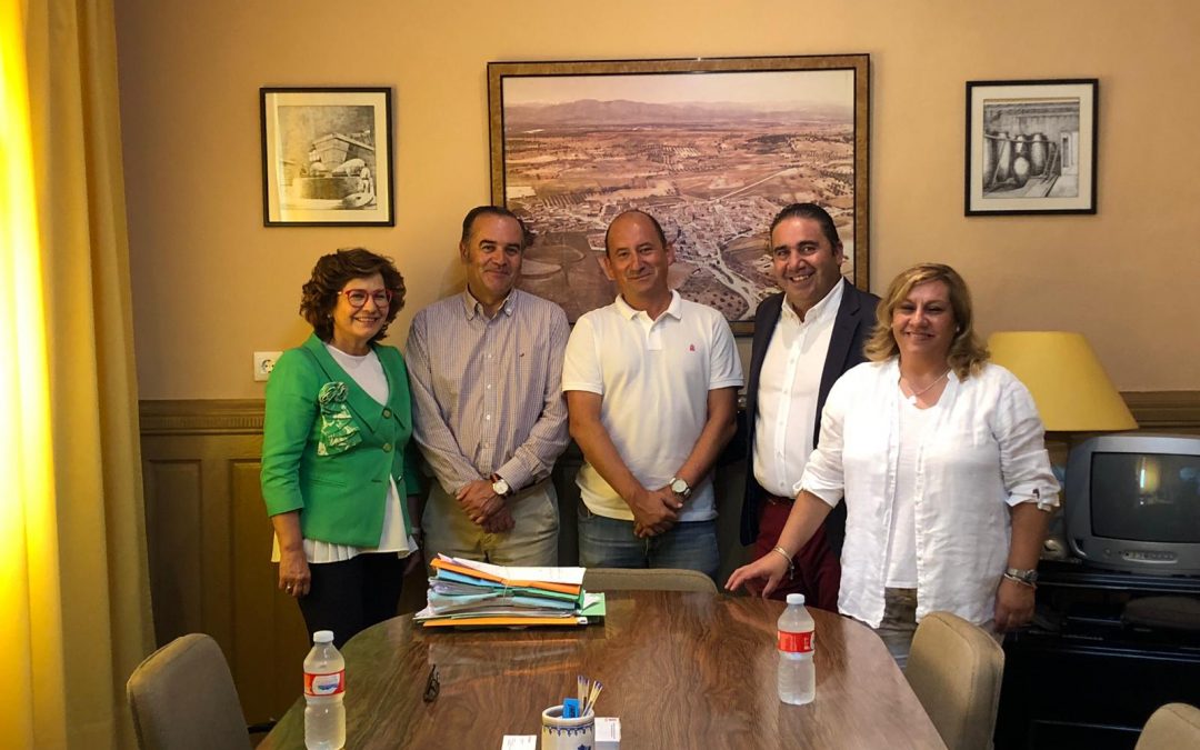 Gregorio destaca la necesidad de mejorar las comunicaciones y el transporte público de los municipios de las comarcas de Talavera
