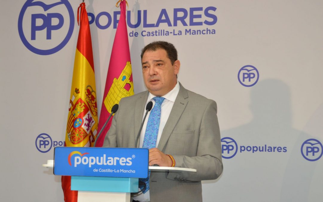 Fernández valora “el ejemplo de compromiso y trabajo” del PP por la provincia, un partido “fuerte y unido, al servicio de los ciudadanos”