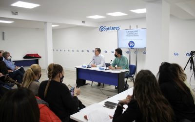Velázquez: “Que nuestros alcaldes y concejales cuenten con la mejor formación, garantiza que se pongan en marcha las mejores políticas”
