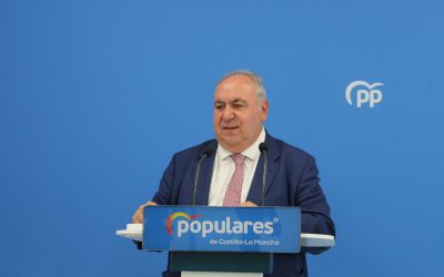 Tirado pide para los autónomos “medidas concretas y soluciones en positivo” como las que propone el Partido Popular